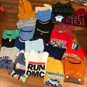 23 Assorted Graphic and Solid T-Shirts NWT